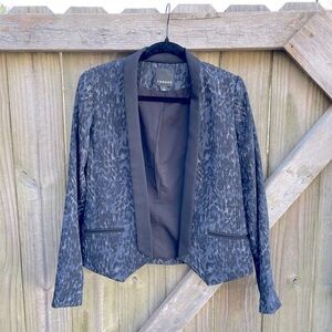 Trouve Snow Leopard Fitted Open Front Structured Black Business Casual Blazer